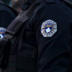 Përleshje fizike në veri të Mitrovicës, një i lënduar